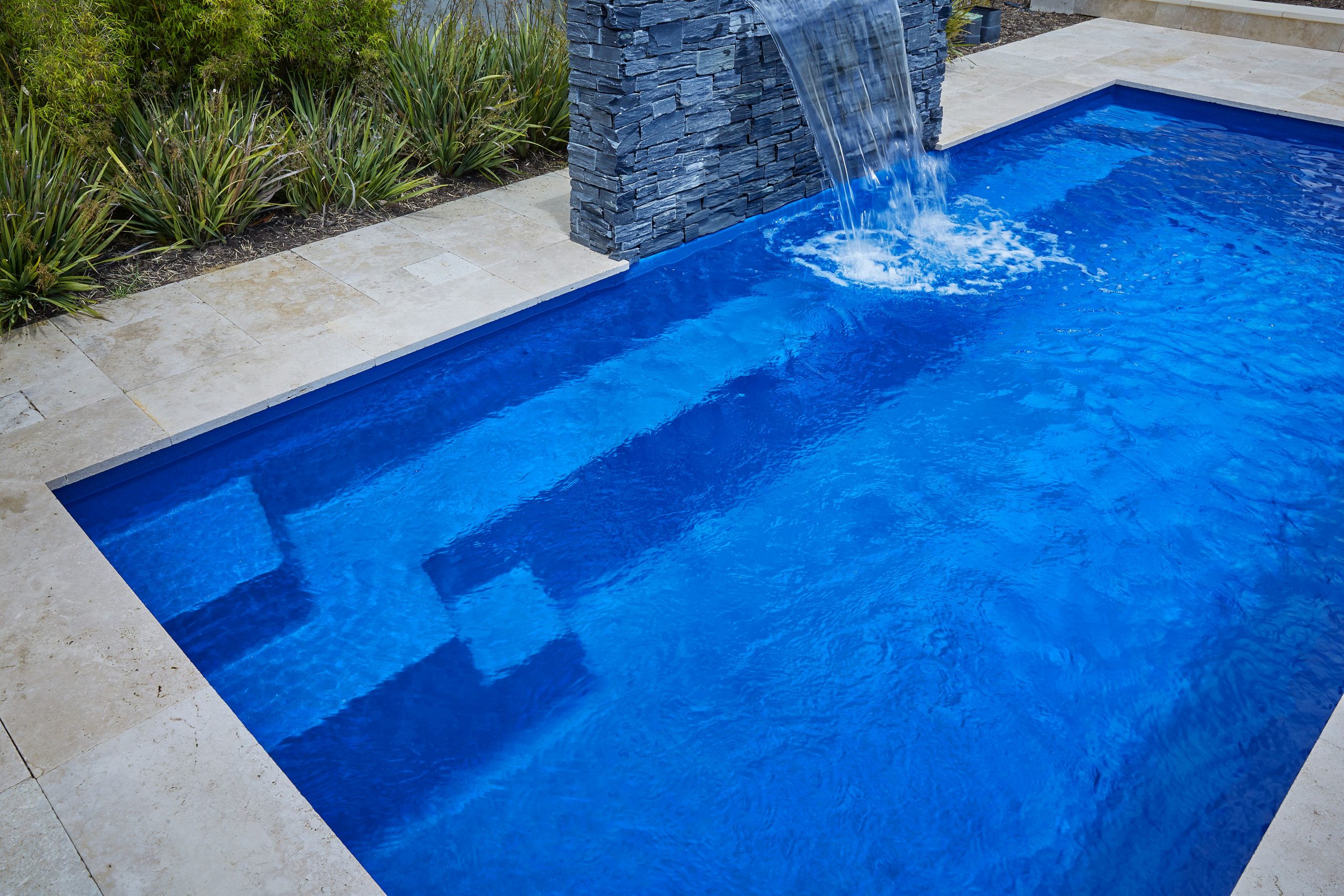 fibreglass-pool